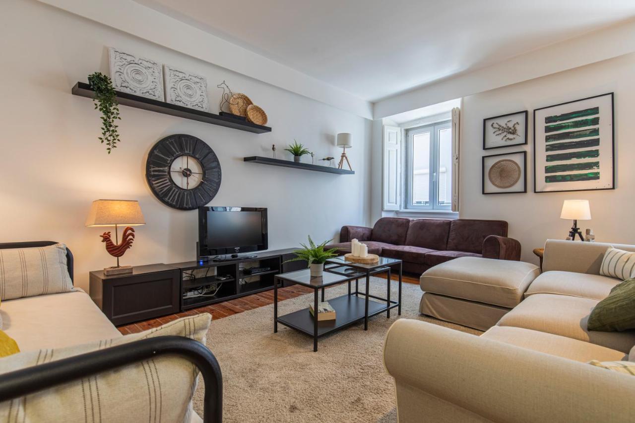 32 -Lovely 2 Bedroom Apt In Principe Real Lisboa Exterior foto