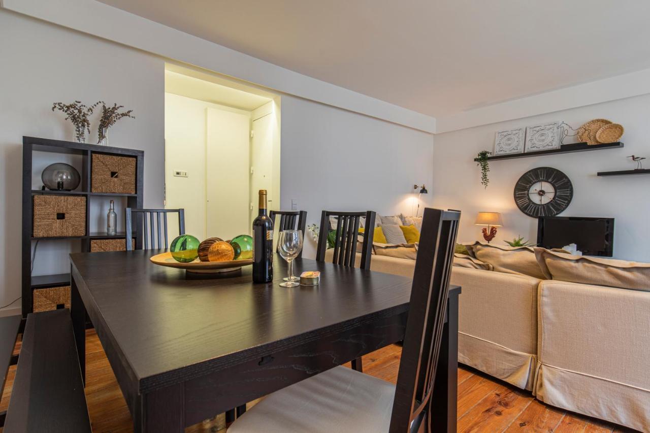 32 -Lovely 2 Bedroom Apt In Principe Real Lisboa Exterior foto